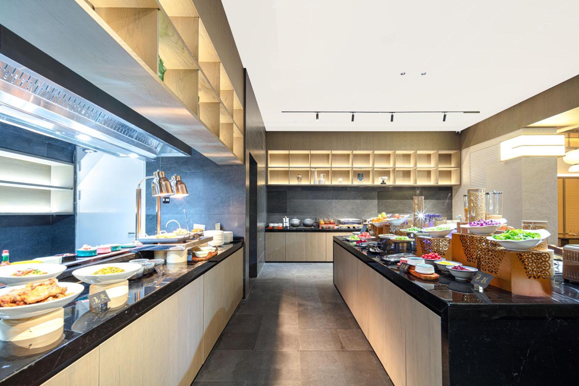 Atour Hotel Suzhou Beisi Pagoda Taohuawu Street Bagian luar foto